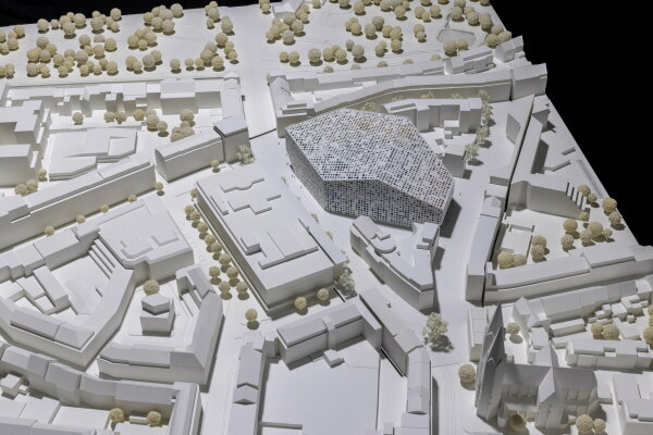 Entwurf f�r den Standort Am Wehrhahn J�rg Friedrich | Studio PFP (Hamburg) mit Rainer Schmidt Landschaftsarchitekten (M�nchen)