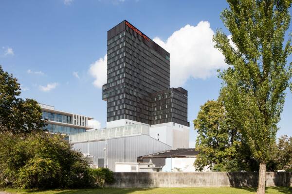 Siloaufstockung im Mnchner Werksviertel von Steidle Architekten