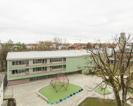 Grundschule in Mnchen von hirner & riehl architekten