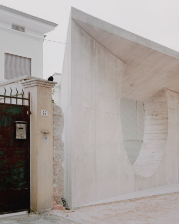 Umbau zur Kunstgalerie in Arzignano von AMAA