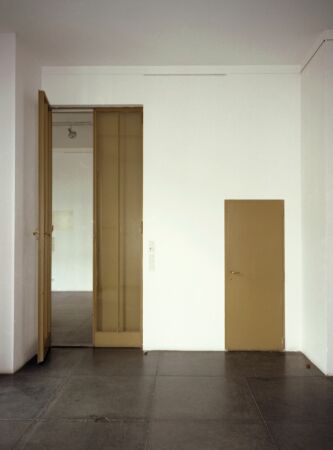 Armin Linke: Wittgenstein House (Wien, 2000)  Armin Linke 2023, courtesy Vistamare Milano / Pescara