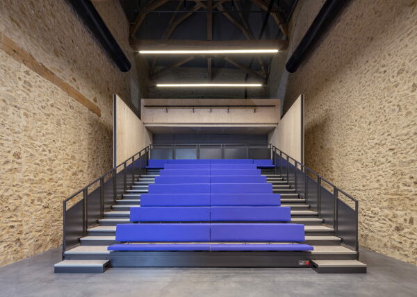 Kulturzentrum in Chessy von OPUS 5 Architectes