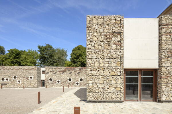 Kulturzentrum in Chessy von OPUS 5 Architectes