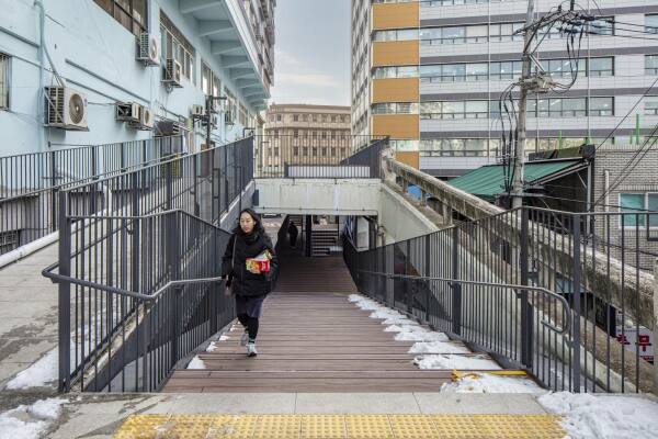 Fu�g�ngerbr�cken in Seoul von modostudio