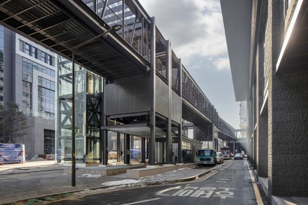 Fu�g�ngerbr�cken in Seoul von modostudio