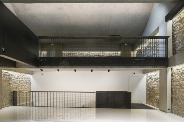 Wohn- und Gesch�ftshaus von Moussafir Architectes