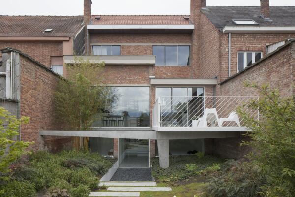 2. Preis: Haus PVO in Mechelen von dmvA (Mechelen)