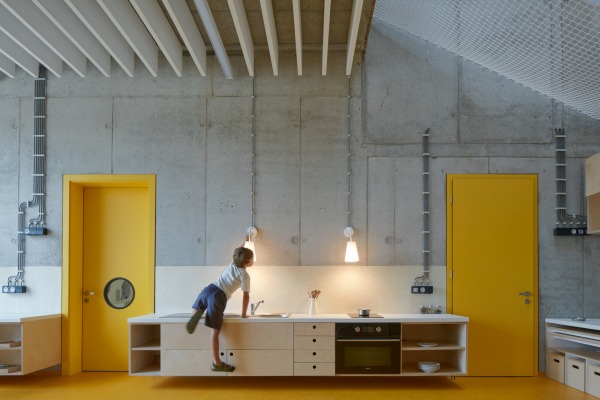 Kindergarten in Jablonec nad Nisou von Mj�lk architekti