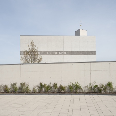 Gemeindezentrum mit Kapelle bei Köln von office03
