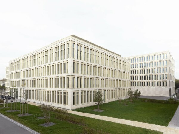 Unigebude von BLK2 in Frankfurt am Main