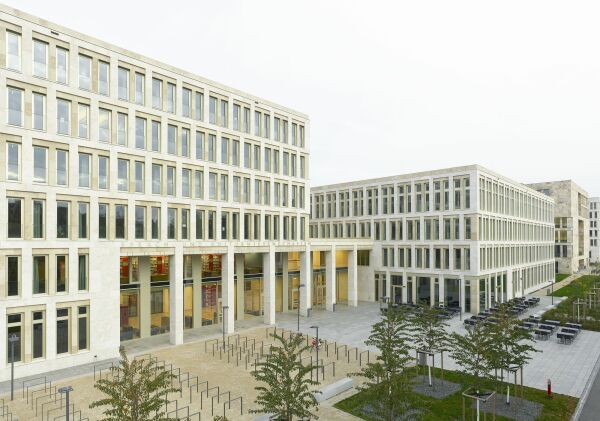 Unigebude von BLK2 in Frankfurt am Main