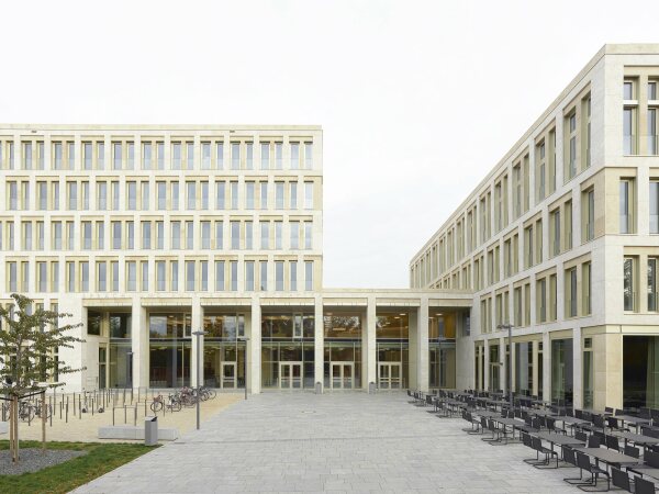 Unigebude von BLK2 in Frankfurt am Main