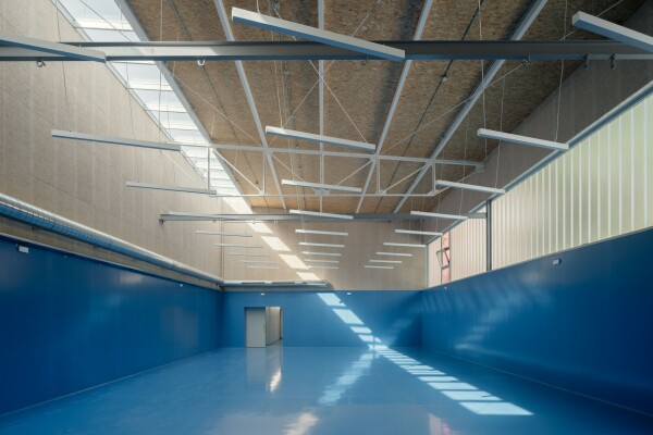 Hochschule in Valladolid von Estudio Gonz�lez Arquitectos