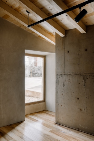 Umbau in Cascais von Miguel Marcelino