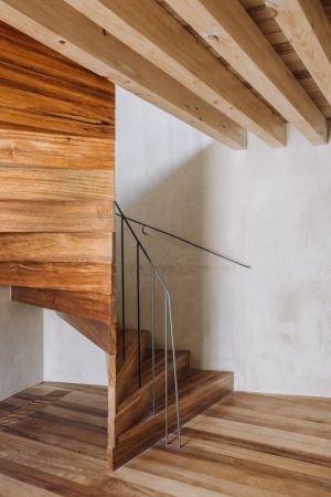 Umbau in Cascais von Miguel Marcelino