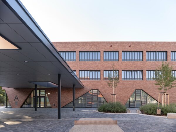 Grundschule von Numrich Albrecht Klumpp