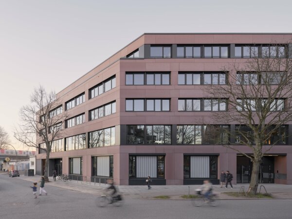 Gewerbehof von coido architects in Hamburg