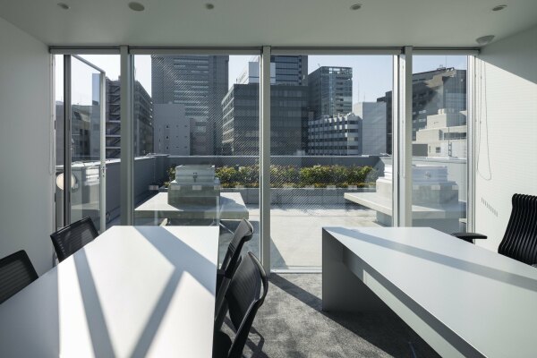 Studios und Laden von Aisaka Architects Atelier