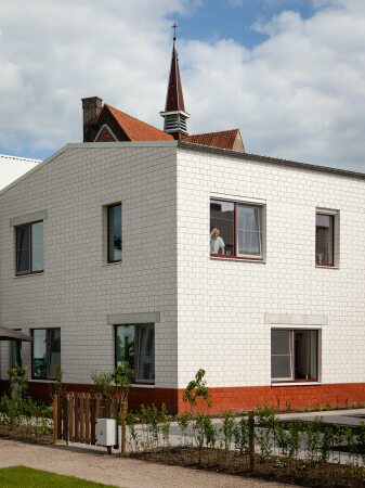 Pflegeheim für Demenzkranke von Osar Architects in Genk