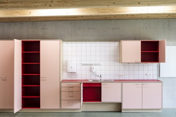 F�rderschule bei Antwerpen von Compagnie-O