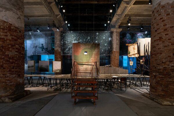 AMAA (Collaborative Architecture Office for Research and Development) geben mit It's Kind of a Circular Story (2) Auskunft ber ihre Transformation einer frheren NATO-Basis zwischen Vicenza und Verona.