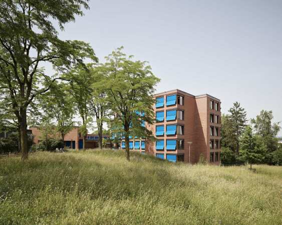 Schule in Cham von Baumgartner Loewe Architekten