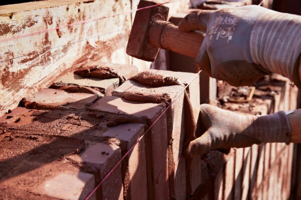 Manufaktur in Louviers von Lina Ghotmeh