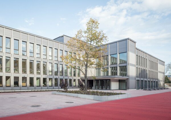 Neubau der 33. Grundschule in Dresden von Peter Zirkel Gesellschaft von Architekten