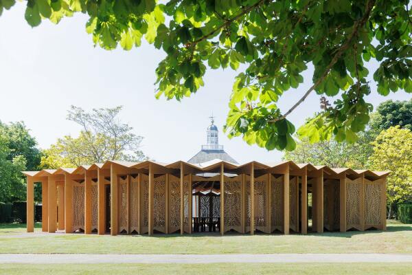 Serpentine Pavilion von Lina Ghotmeh