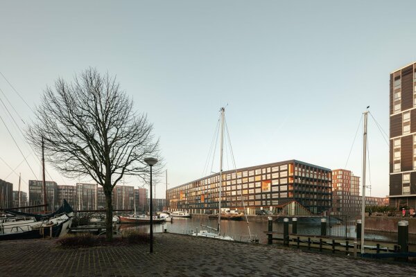 Wohngeb�ude in Amsterdam-IJburg von Orange Architects