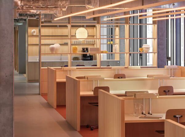 Interieur des Neubaus New Podium