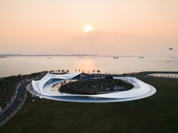 Kulturzentrum von Sou Fujimoto Architects