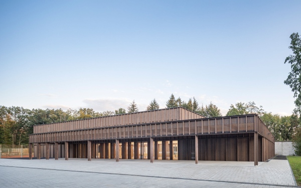 Kulturhalle Schaidt von AV1 Architekten in Wrth, Rheinland-Pfalz