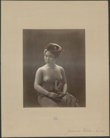 Raimund von Stillfried, Fotografie eines japanischen Mdchens, 18631883, Albuminabzug, handkoloriert