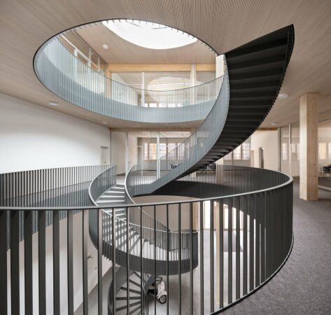 Gewerbebau von rundzwei Architekten bei Tbingen