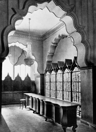Paul Zucker, Ladeneinrichtung fr das Strumpfhaus Etam in Berlin-Mitte, 1923