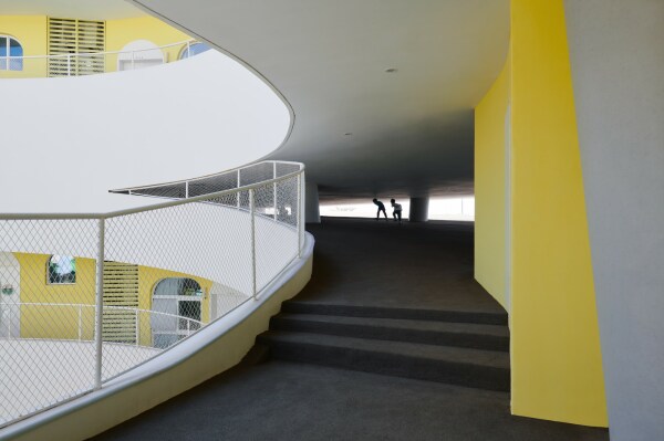 Schule und Kindergarten in Hainan von TAO