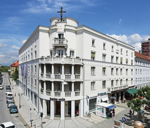 Bankgebude, Celje, 1927-28