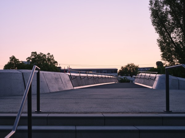 Fu- und Radwegbrcke in Balingen von Moxon Architects