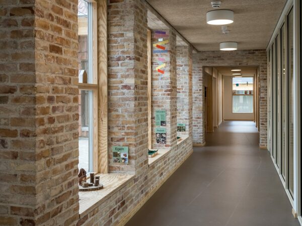 Upcycle-Kindergarten in Gladsaxe von Lendager