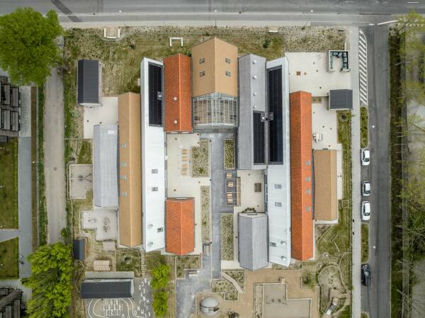 Upcycle-Kindergarten in Gladsaxe von Lendager