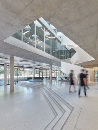 Brogebude in Stuttgart von Drei Architekten