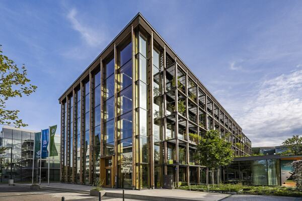 Umbau und Aufstockung in Mnchen von hiendl_schineis architektenpartnerschaft und Element A Architekten