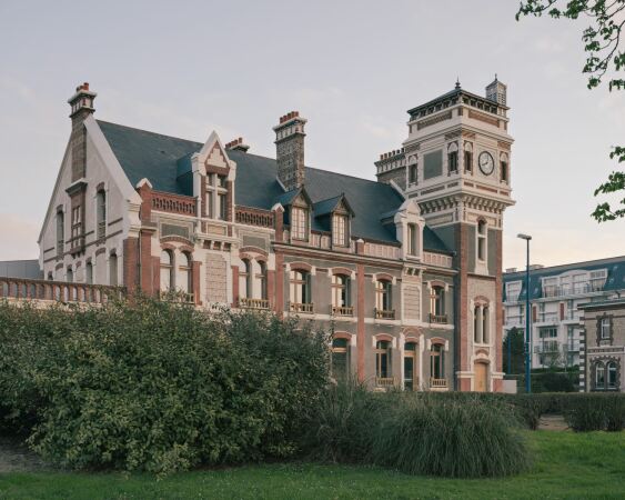 Kulturzentrum von ACAU in Dives-sur-Mer