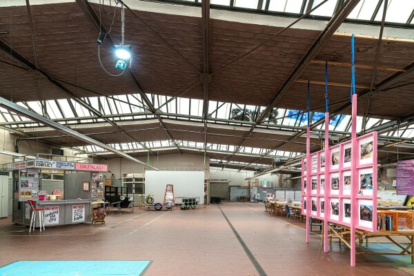 Adlerhalle, Dragoner Areal