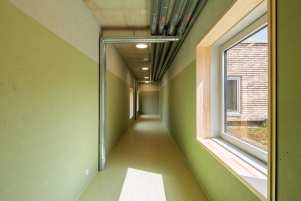 Jugendzentrum von Bolwin Wulf in Berlin