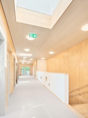 Wohnhaus und Kita in Bremen von ZRS