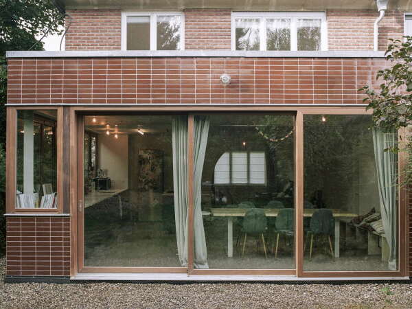 Wohnhauserweiterung in Brssel von Bauclub