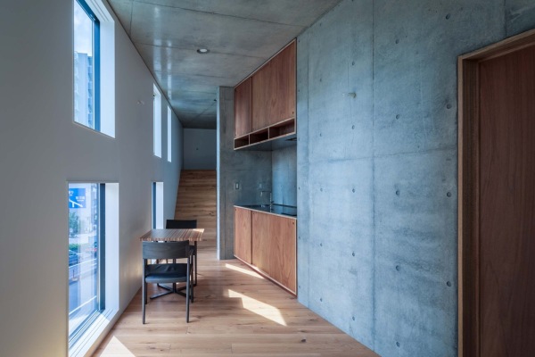 Restaurant und Wohnungen von Florian Busch Architects