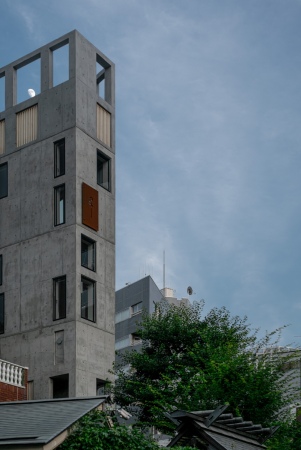 Restaurant und Wohnungen von Florian Busch Architects